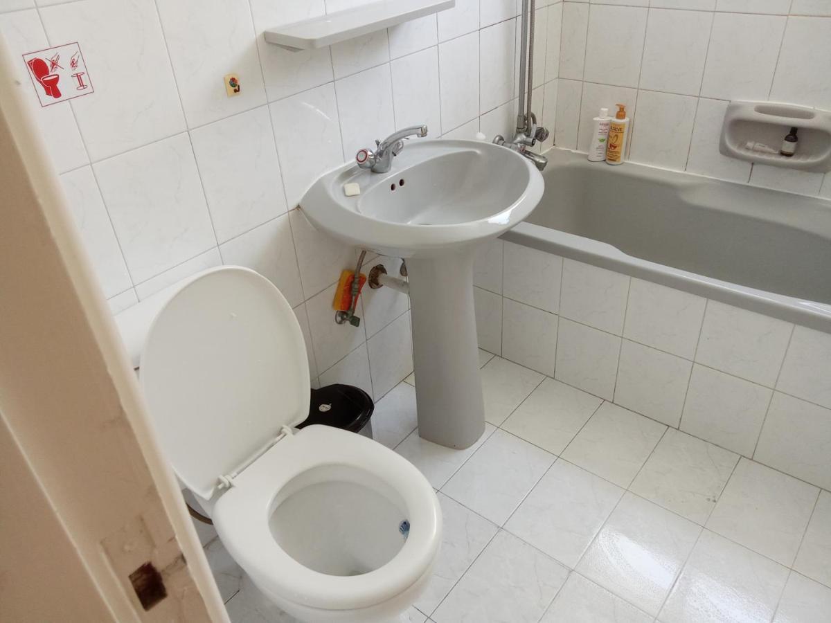 2 Bedroom Apartment In Makenzi ลาร์นาคา ภายนอก รูปภาพ